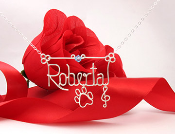personalized name necklace in wire 