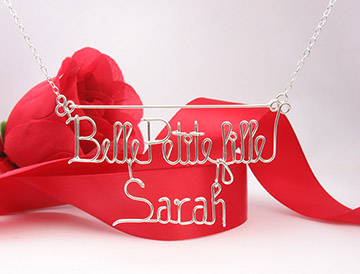 personalized name necklace in gold wire 