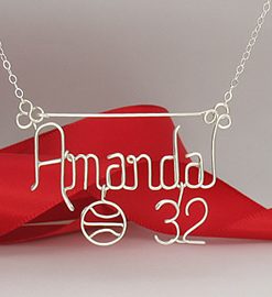 Personalized wire name necklace