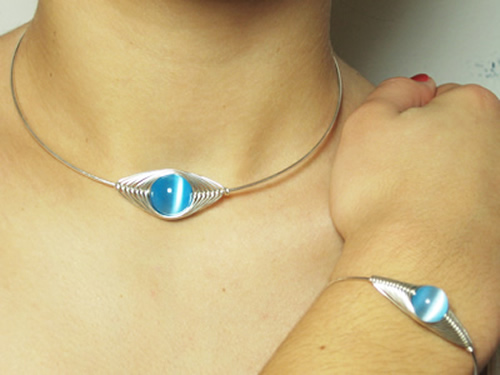 Blue_Choker and Bracelet in silver wire