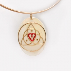 Celtic Trinity Knot - gold pendant - choker Celtic Trinity Knot - gold pendant - choke