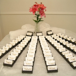 bridal shower or bridesmaid gift - pins brooches bridal shower or bridesmaid gift - pins brooches